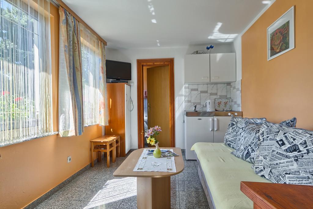 PUY Apartments Ljiljana מראה חיצוני תמונה